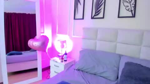     online show from 01.11.25