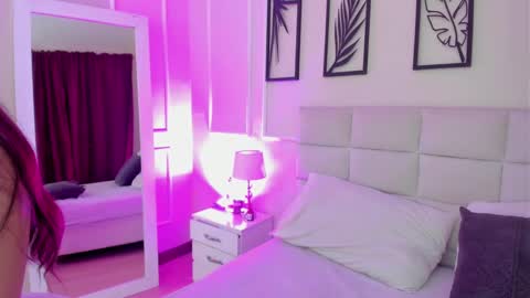     online show from 02.26.25