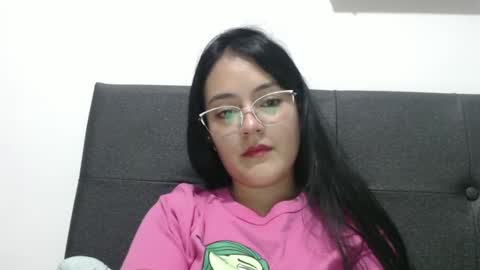 Snapshot of alisha_9997 chatting on 09.17.25 alisha_9997 online show from 09.17.25