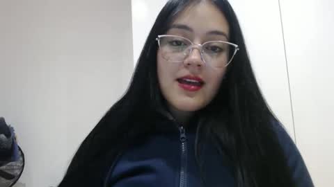 alisha_9997 online show from 11.20.25