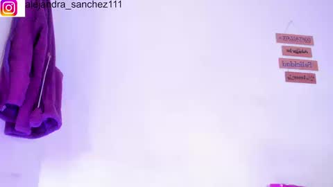 Alisia online show from 09.19.25