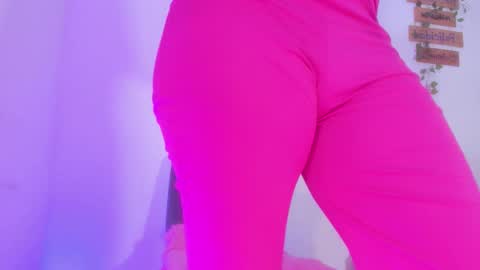 Alisia online show from 11.12.25