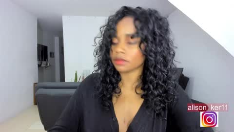 Sofias house online show from 12.07.24