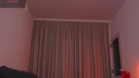 Alison  online show from 11.21.25