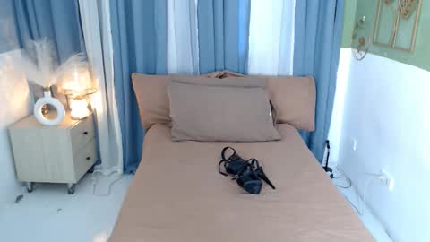 hotty online show from 04.18.26