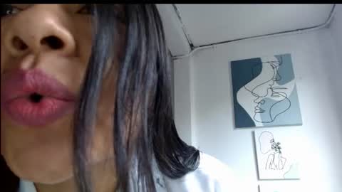 Snapshot of alisonturbay chatting on 06.30.26 Alisonturbay online show from 06.30.26