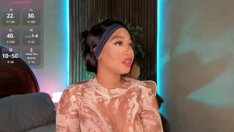 Alison Moon  online show from 10.29.25