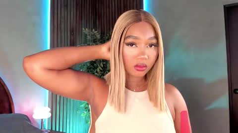 Alison Moon  online show from 11.06.25