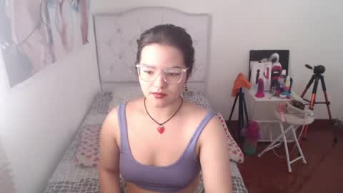 Snapshot of alissa_morrison chatting on 07.13.26 alissa_morrison online show from 07.13.26