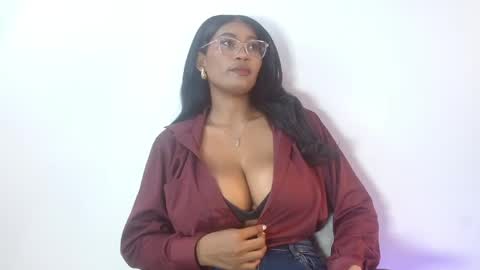 alissa_smith_ online show from 04.28.26