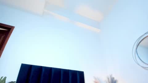 Snapshot of alissanix chatting on 02.22.25 AlissaNix online show from 02.22.25