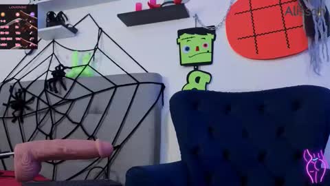 alisson0002 online show from 10.31.25