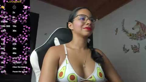 Snapshot of alisson_hoffman05 chatting on 06.22.26 Alisson hoffman05 online show from 06.22.26