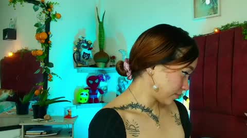 Alisson IG alisson zafiro27 online show from 03.31.26