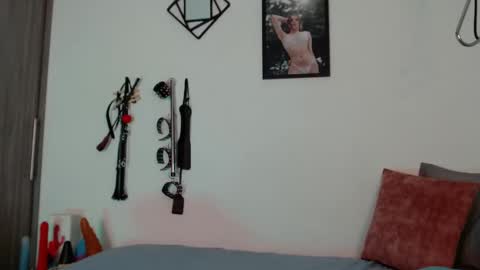 Alisson Beckett online show from 12.02.24