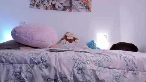 Snapshot of alissonroyce chatting on 10.14.25 Goddess  online show from 10.14.25