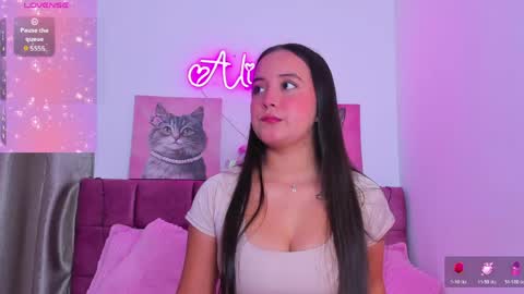 Snapshot of alissonsweet18_ chatting on 05.25.26 Alisson online show from 05.25.26