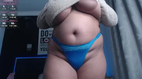 Snapshot of alisteresa_ chatting on 12.19.24 Alice online show from 12.19.24