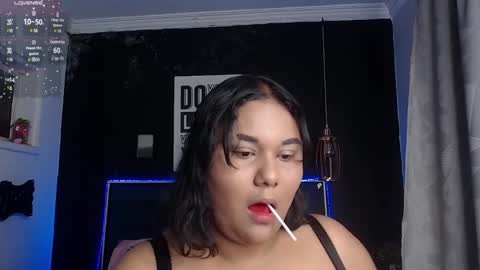 Snapshot of alisteresa_ chatting on 12.20.24 Alice online show from 12.20.24