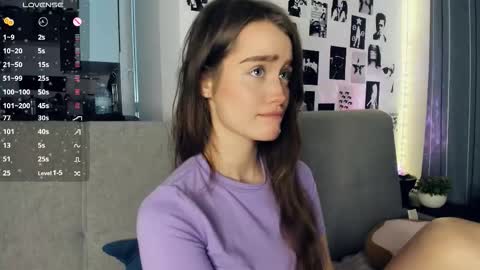 Alivia online show from 12.14.25