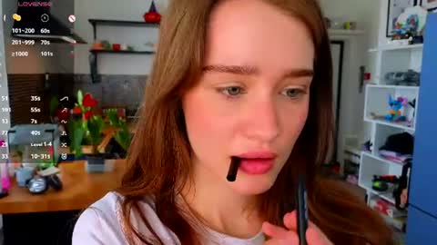 Alivia    online show from 06.24.26