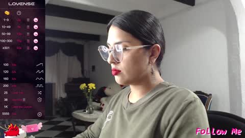 Alix online show from 01.06.25