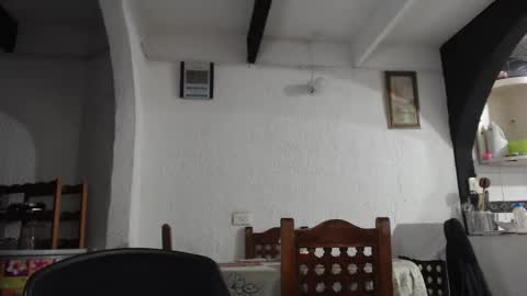 Alix online show from 03.05.25