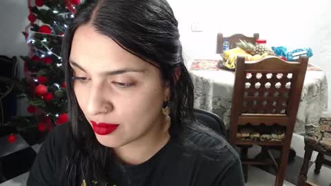 Alix online show from 12.01.25