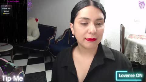 Snapshot of alix_beltran chatting on 04.25.26 Alix online show from 04.25.26