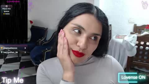 Snapshot of alix_beltran chatting on 04.30.26 Alix online show from 04.30.26