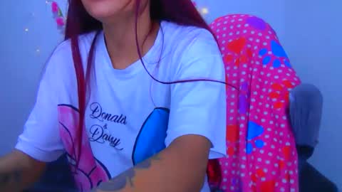 alixxe_ online show from 10.31.25