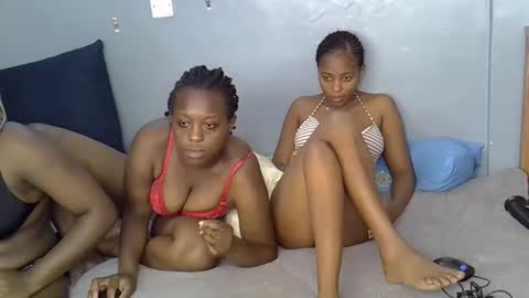 aliyah001 online show from 10.26.25