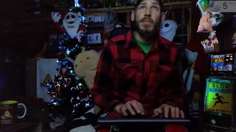 Snapshot of allan_arod chatting on 12.14.25 Allan arod online show from 12.14.25