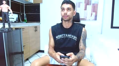 Snapshot of allanbarreto chatting on 08.05.26 Allan online show from 08.05.26