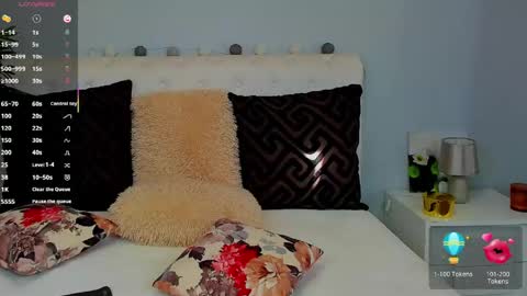 Snapshot of allaya_love chatting on 06.11.26 Allaya online show from 06.11.26
