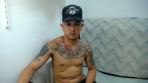 Snapshot of allen_69xx chatting on 03.06.25 allen online show from 03.06.25