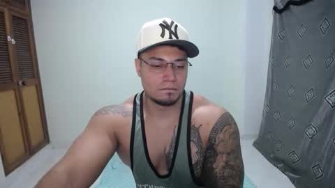 Snapshot of allen_ferrer10 chatting on 01.10.26 allen_ferrer10 online show from 01.10.26