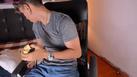 Snapshot of allexcano chatting on 02.23.25 Allex online show from 02.23.25