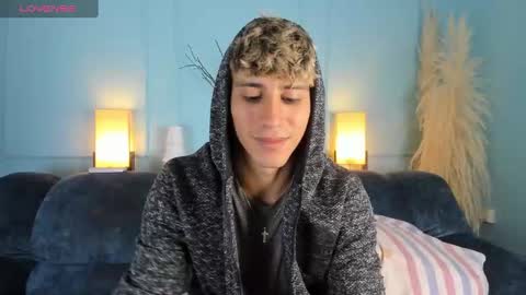 Snapshot of allexcano chatting on 03.04.25 Allex online show from 03.04.25