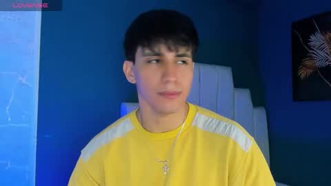 Snapshot of allexcano chatting on 10.12.25 Allex online show from 10.12.25