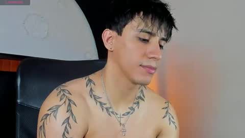 Snapshot of allexcano chatting on 10.19.25 Allex online show from 10.19.25