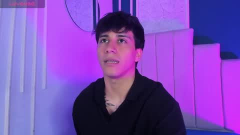 Snapshot of allexcano chatting on 11.12.25 Allex online show from 11.12.25