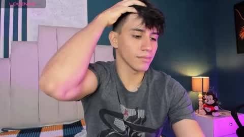 Snapshot of allexcano chatting on 12.01.25 Allex online show from 12.01.25