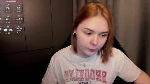 Snapshot of alli_zi chatting on 04.04.26 Blair online show from 04.04.26