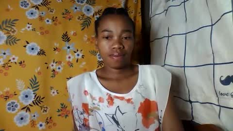 Snapshot of alliciax632770 chatting on 12.01.25 alliciax632770 online show from 12.01.25