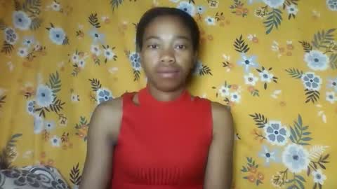 Snapshot of alliciax632770 chatting on 12.14.25 alliciax632770 online show from 12.14.25