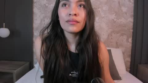 Snapshot of allie_bruce chatting on 05.09.26 A L L I E online show from 05.09.26