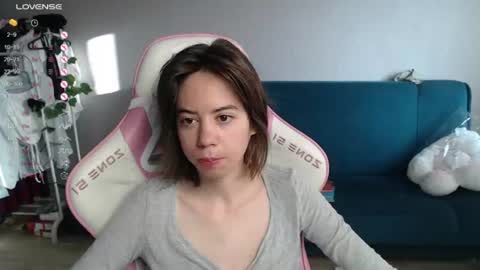 Snapshot of allie_hazie chatting on 06.30.26 alice online show from 06.30.26