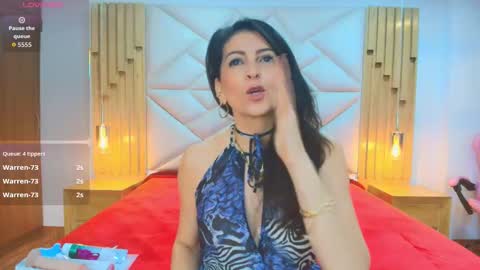 Aliie  online show from 11.15.25