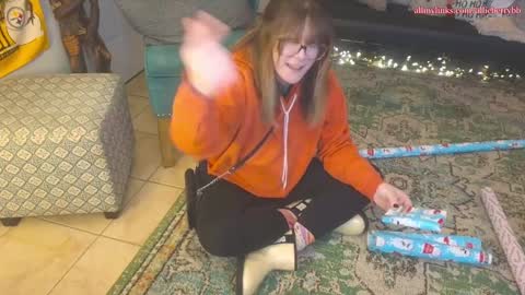 Snapshot of allieberrybb chatting on 12.18.24 bb online show from 12.18.24